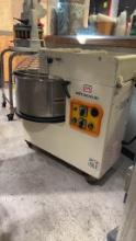 Spiral mixer