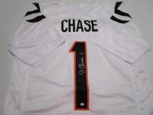 Ja'Marr Chase of the Cincinnati Bengals signed autographed football jersey PAAS COA 560