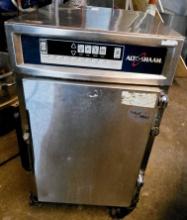 Alto-Shaam 500-TH/III low-temperature cook-and-hold oven