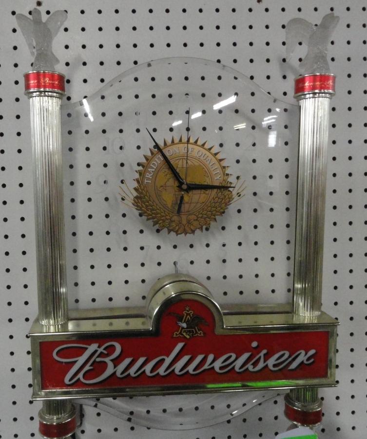 ELECTRIC BUDWEISER CLOCK