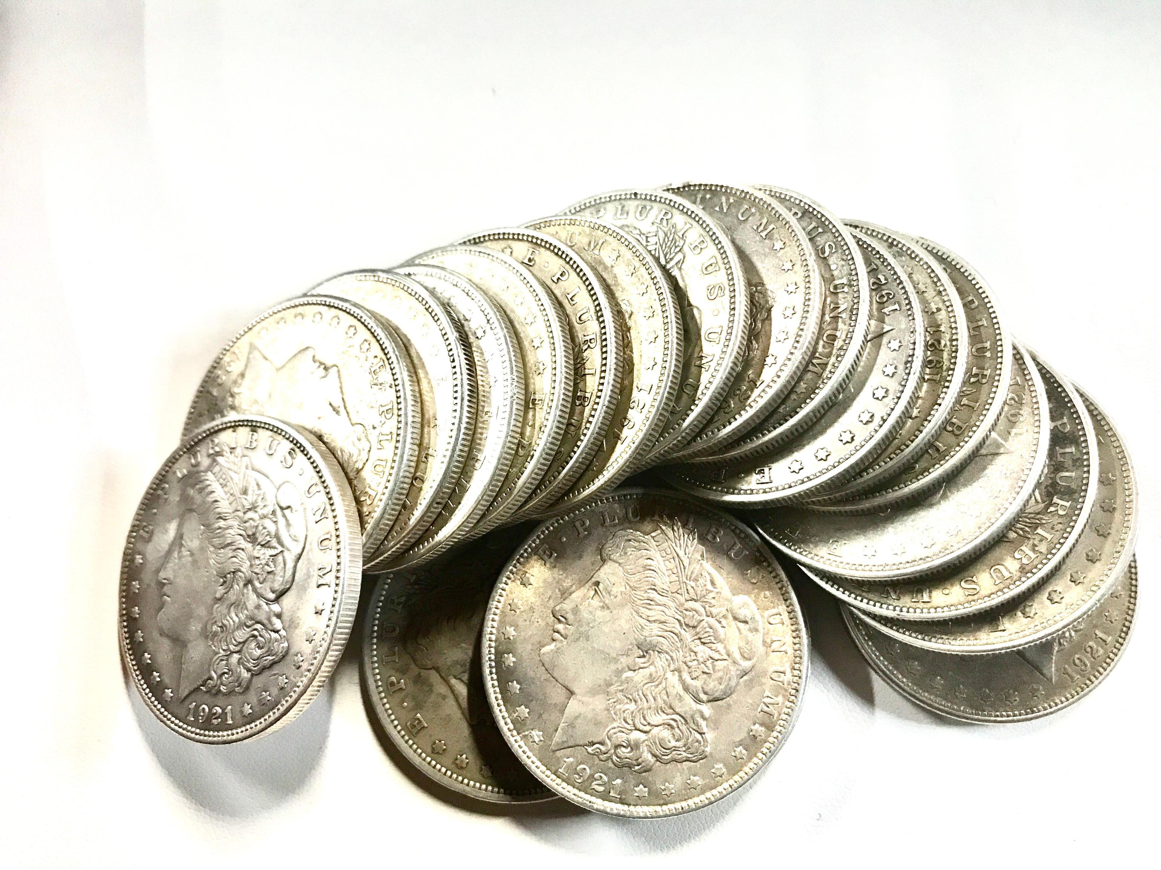 ROLL OF 20 CIRCULATED 1921 MORGAN SILVER DOLLARS