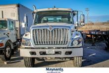 2020 INTERNATIONAL HV607 ROLL-OFF TRUCK
