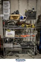 LOT OF ASSORTED ITEMS ON (1) METRO SHELVING UNIT
