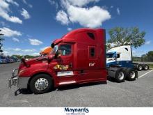 2021 Freightliner Cascadia 126 Sleeper Truck