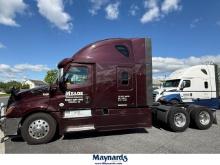 2023 Freightliner Cascadia 126 Sleeper Truck