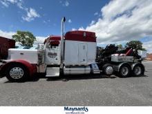2002 Peterbilt 379 Wrecker Tow Sleeper Truck