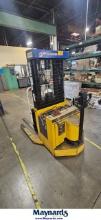 1993 YALE MRW030LCN24TE077 STRADDLE STACKER FORK LIFT