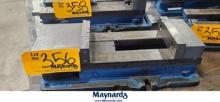 KURT D688 PRECISION MACHINE VISE