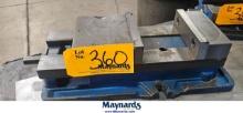 KURT D675 PRECISION MACHINE VISE