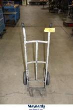 HAND TRUCK