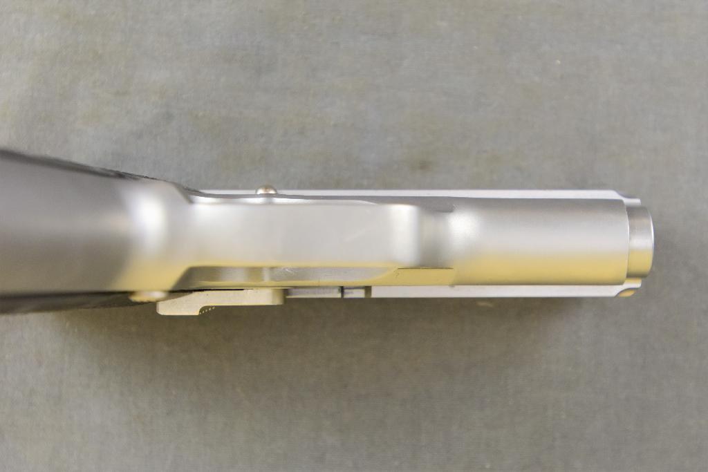 KAHR MODEL K40