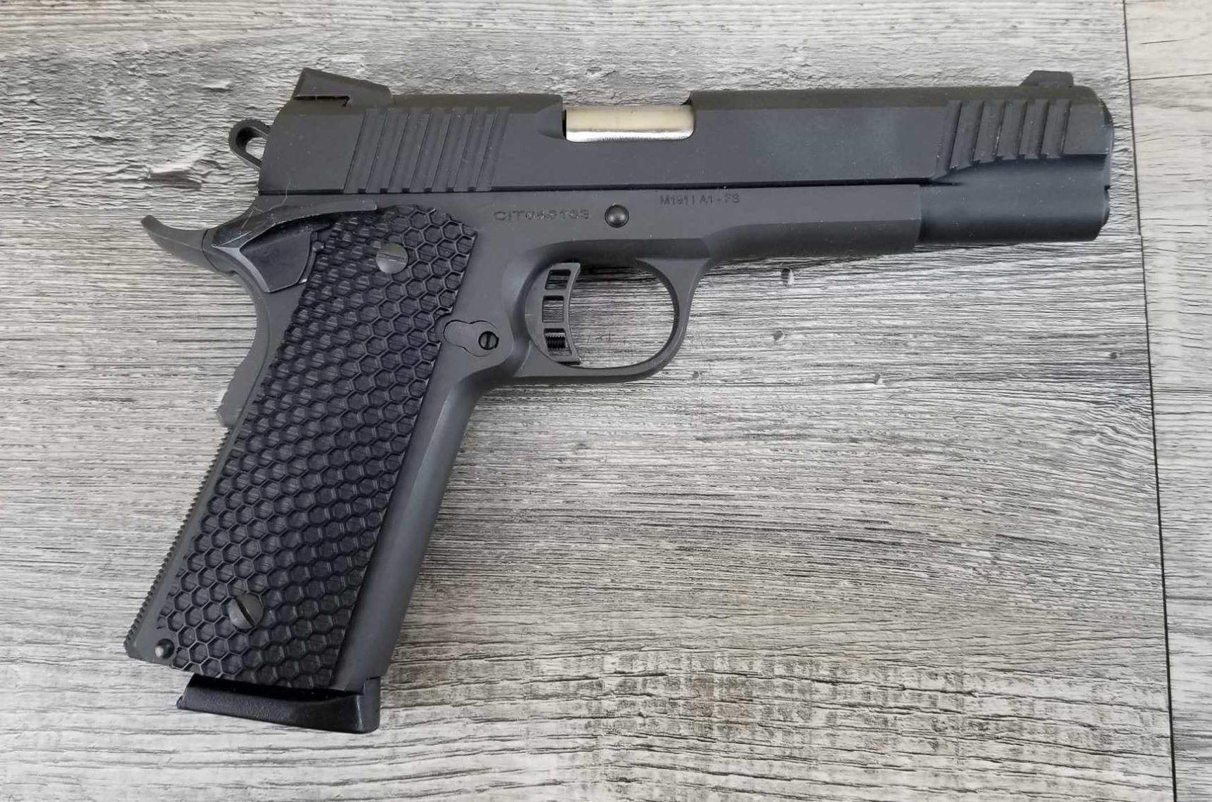 REMINGTON MODEL 1911R1S