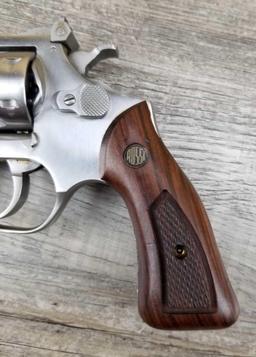TAURUS MODEL M511