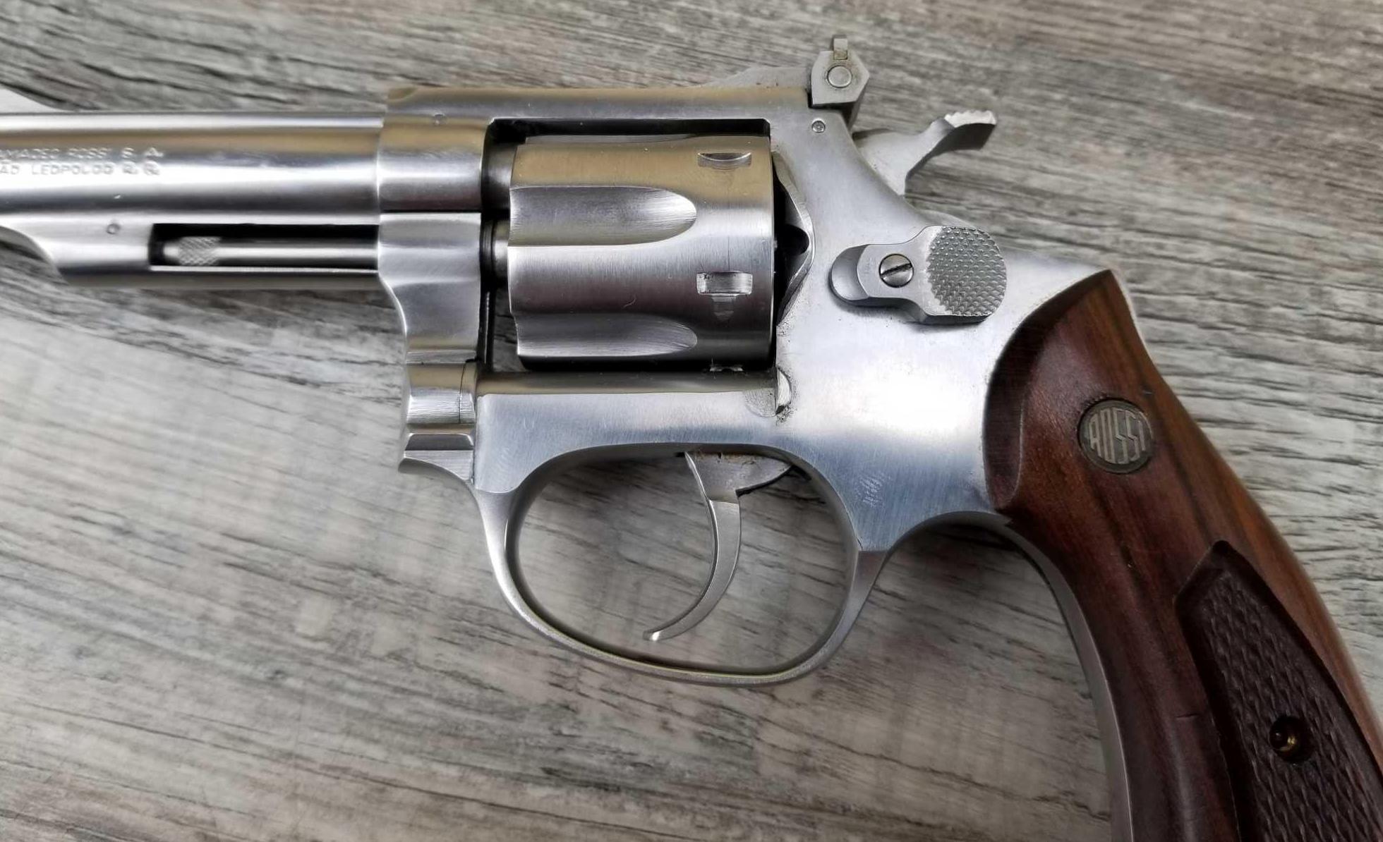 TAURUS MODEL M511