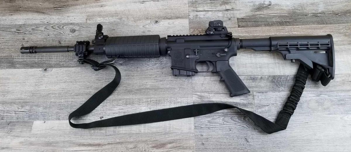 SMITH & WESSON MODEL M&P 15