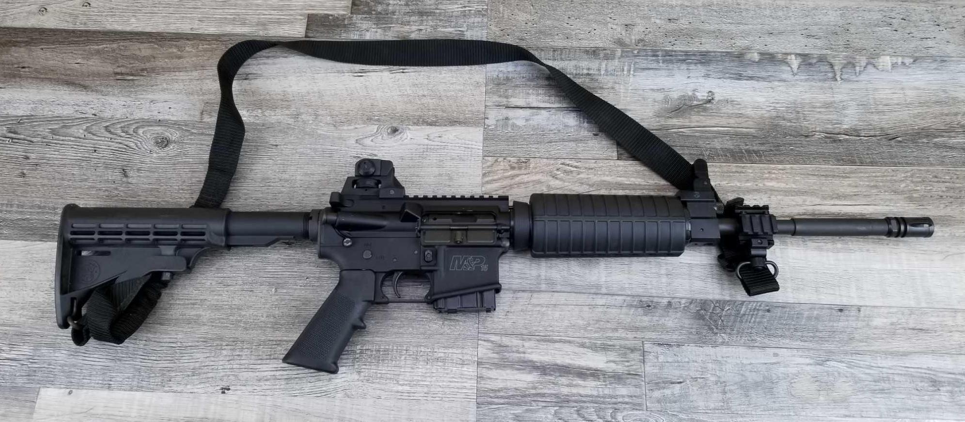 SMITH & WESSON MODEL M&P 15