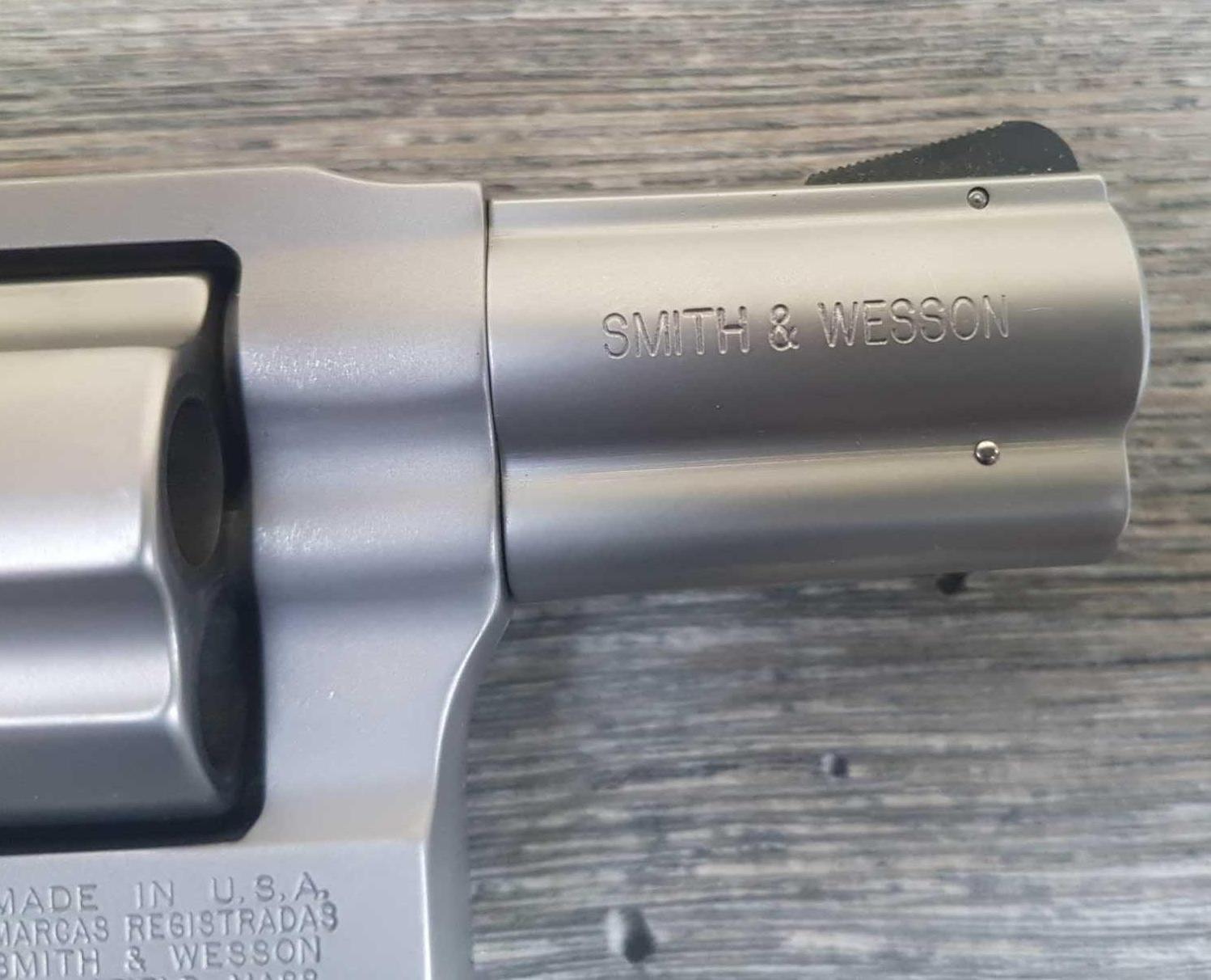 SMITH & WESSON MODEL 60-14 LADY SMITH