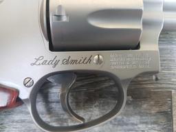 SMITH & WESSON MODEL 60-14 LADY SMITH