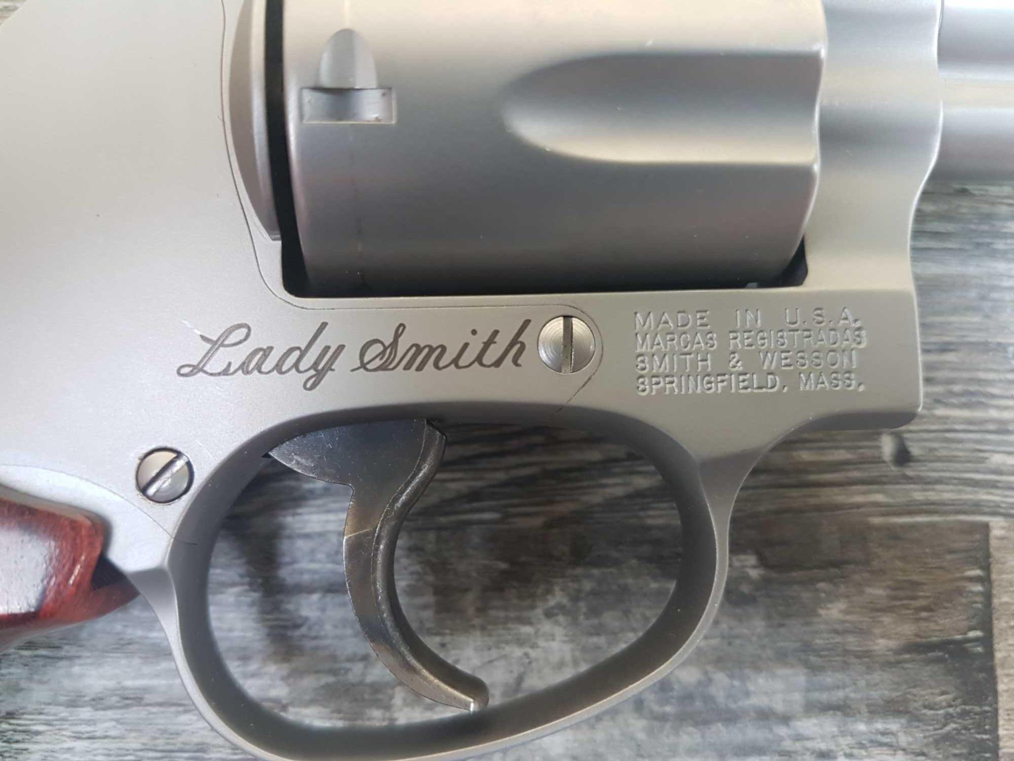 SMITH & WESSON MODEL 60-14 LADY SMITH
