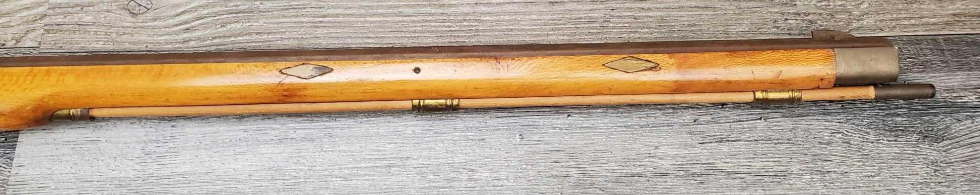 JUKAR MODEL KENTUCKY RIFLE