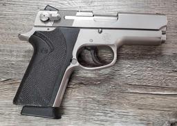 SMITH & WESSON MODEL 4516-2