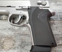 SMITH & WESSON MODEL 4516-1