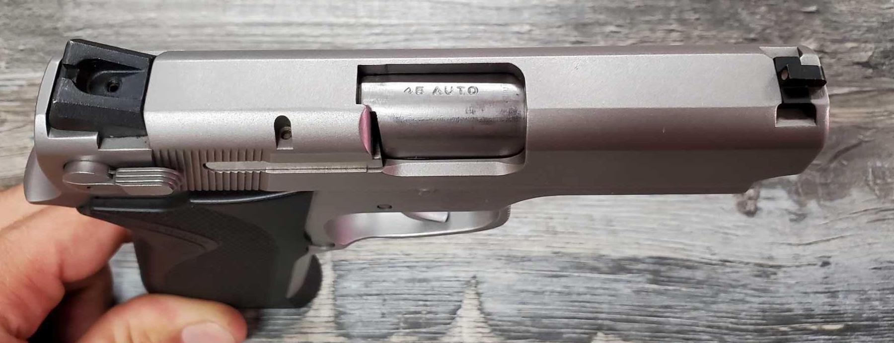 SMITH & WESSON MODEL 4516-1