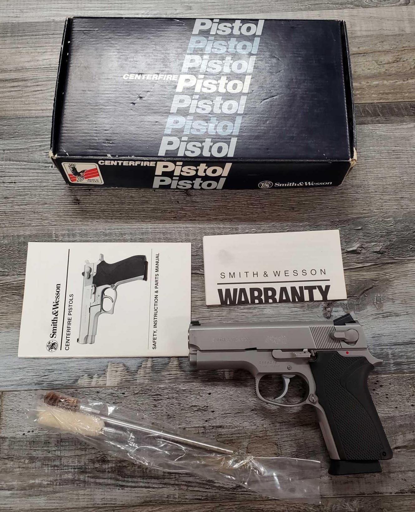 SMITH & WESSON MODEL 4516-1