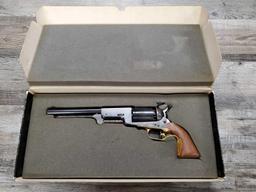 COLT MODEL F1600