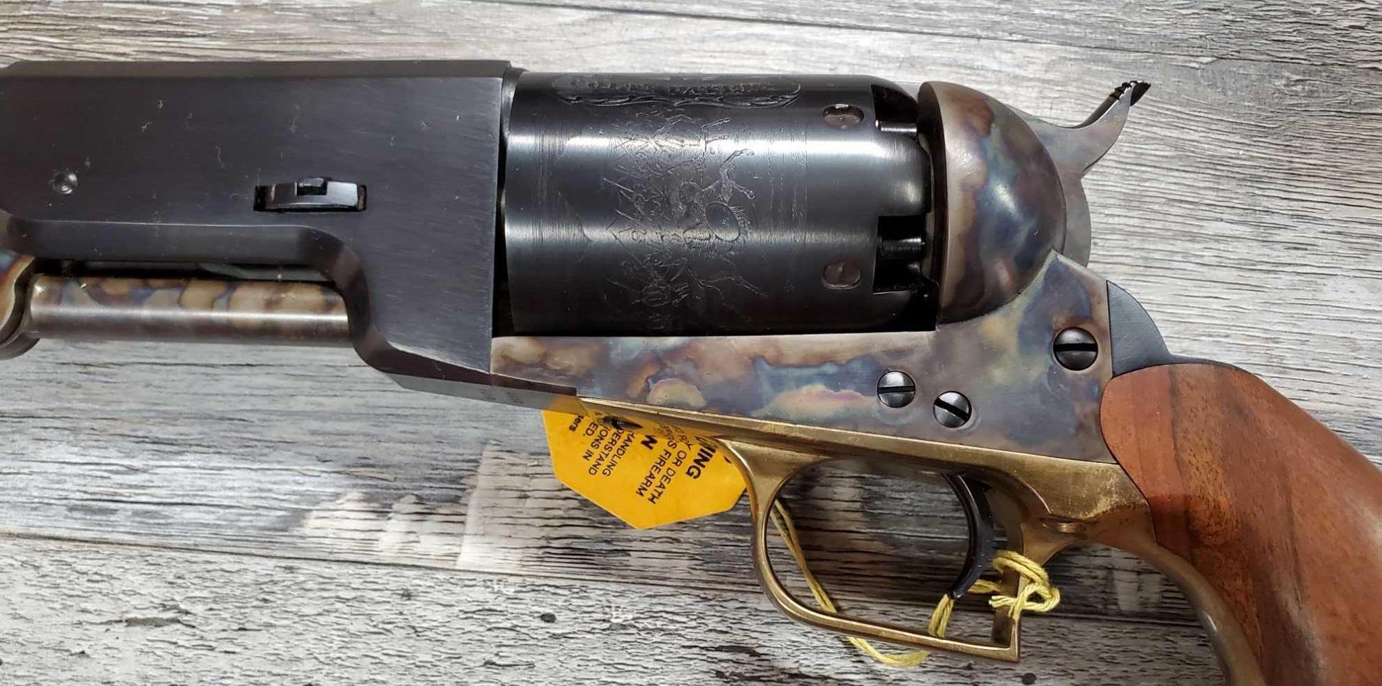 COLT MODEL F1600