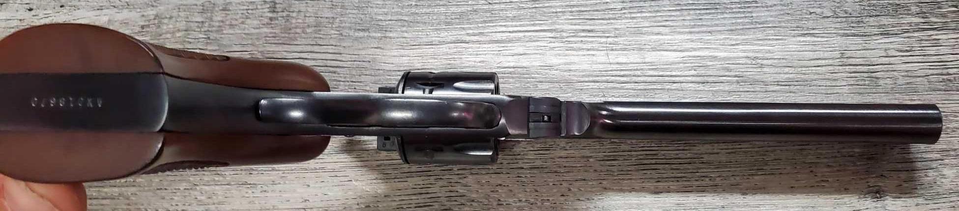 HARRINGTON & RICHARDSON (H&R) MODEL 999