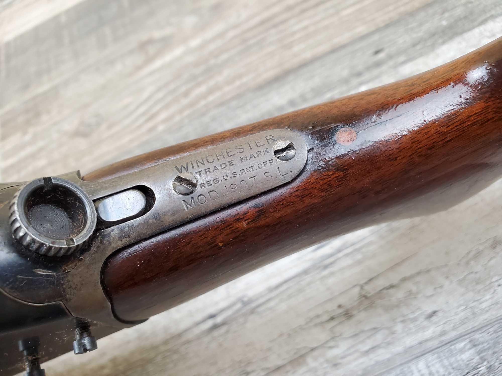 WINCHESTER MODEL 1907