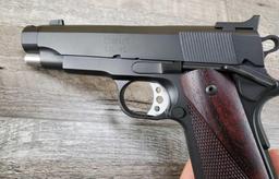 SPRINGFIELD MODEL COMPACT CUSTOM