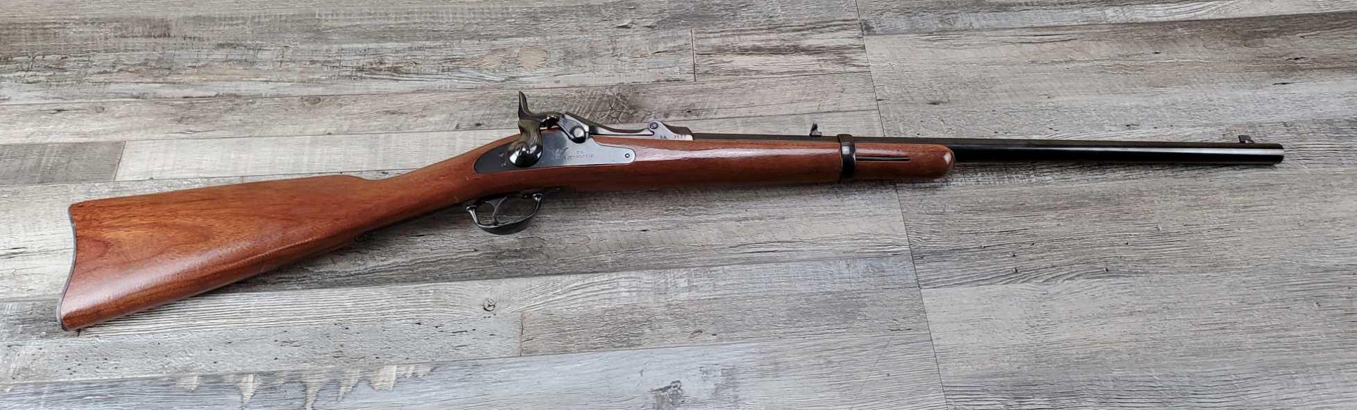 HARRINGTON & RICHARDSON (H&R) MODEL 1873