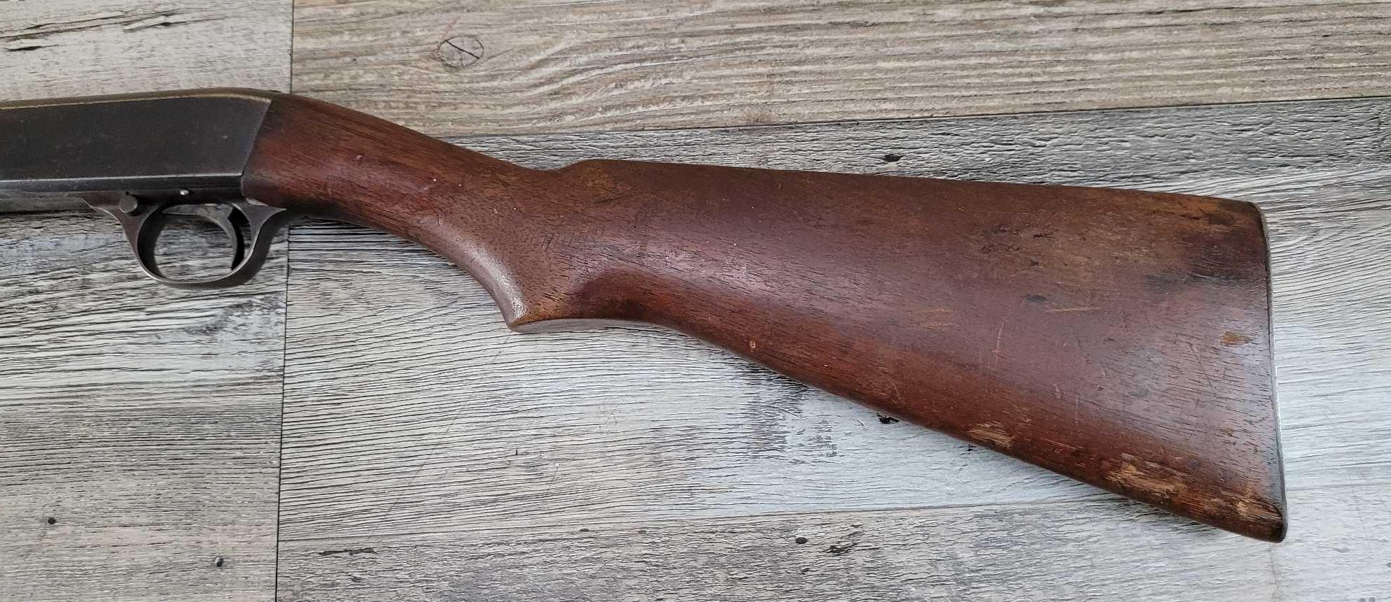 Remington Model 24 Semi-Automatic Rifle