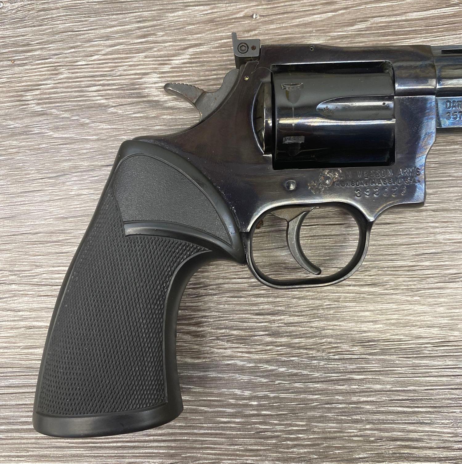 DAN WESSON MODEL 14 .357 REVOLVER
