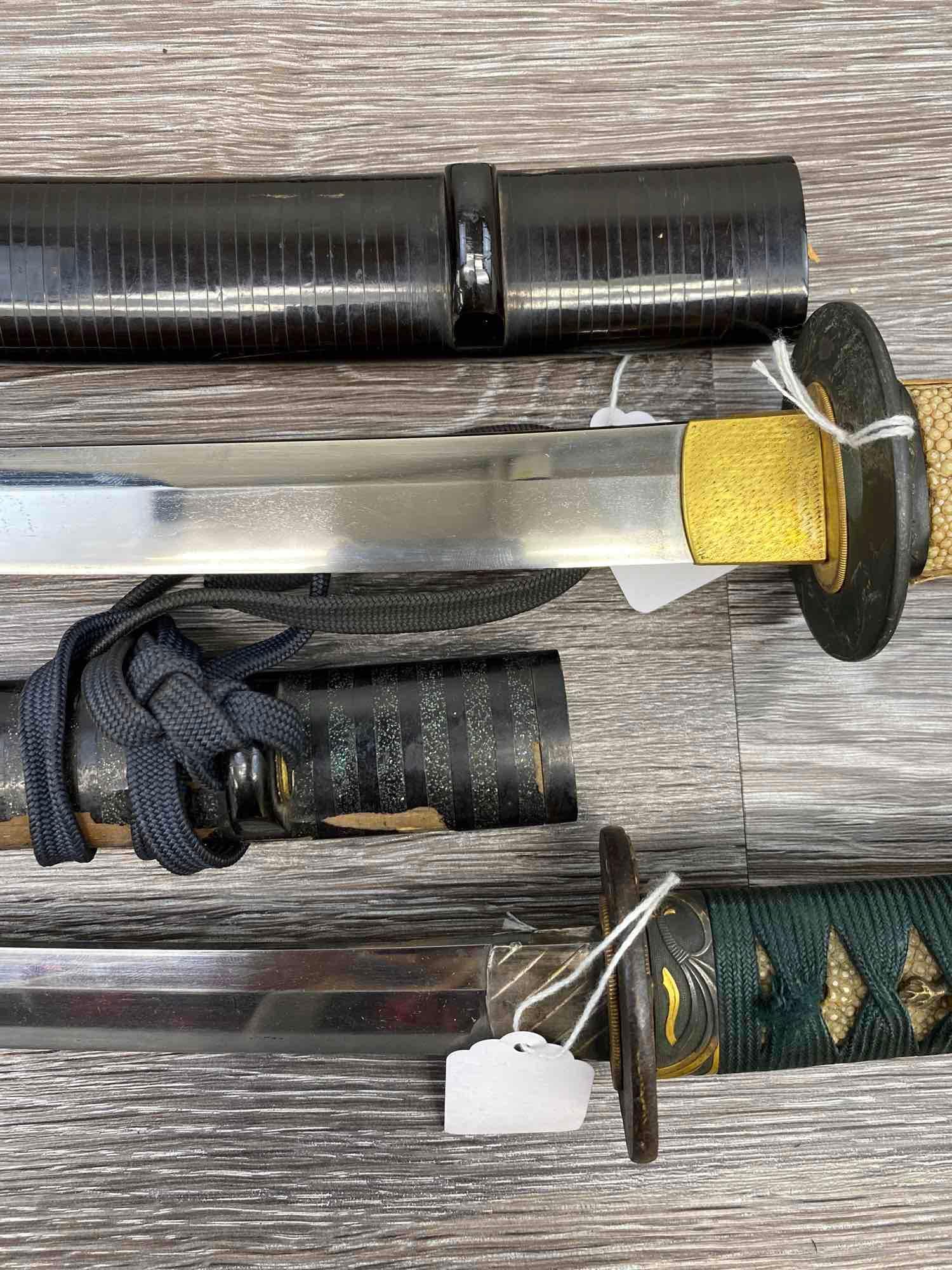 LOT OF TWO JAPANESE WAKIZASHIS