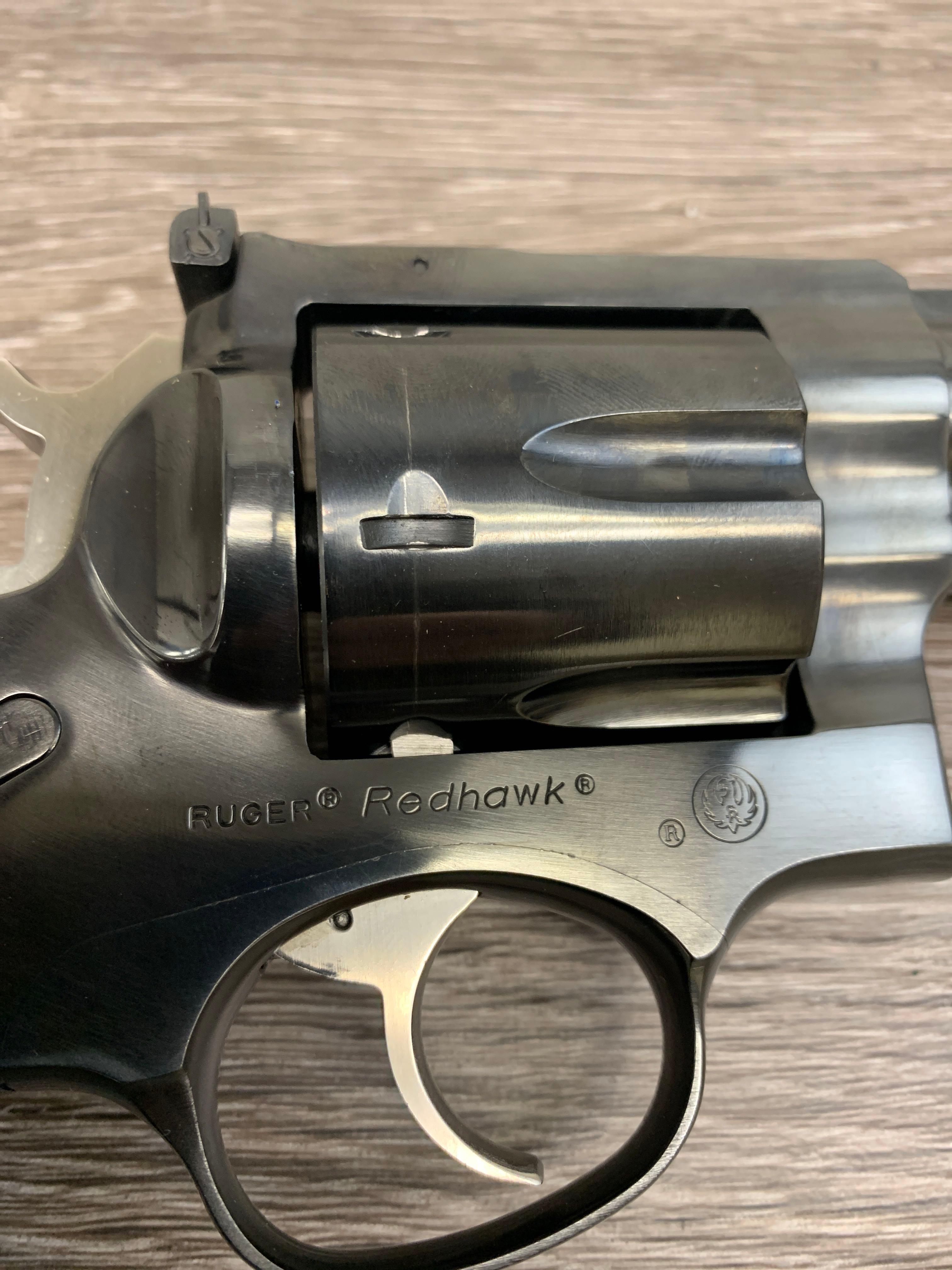 RUGER REDHAWK .44 MAGNUM REVOLVER