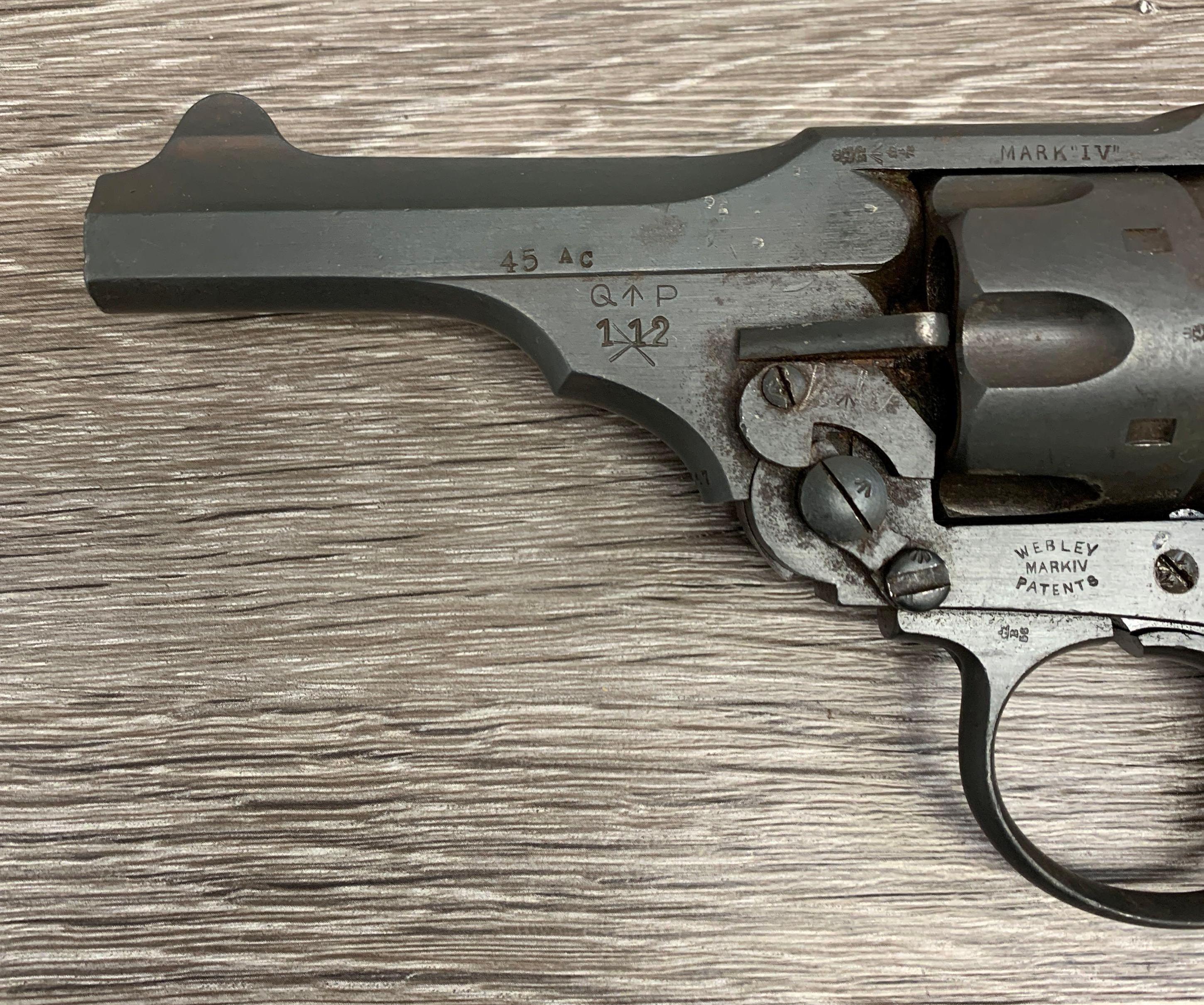 WEBLEY & SCOTT MK IV .38 S&W REVOLVER