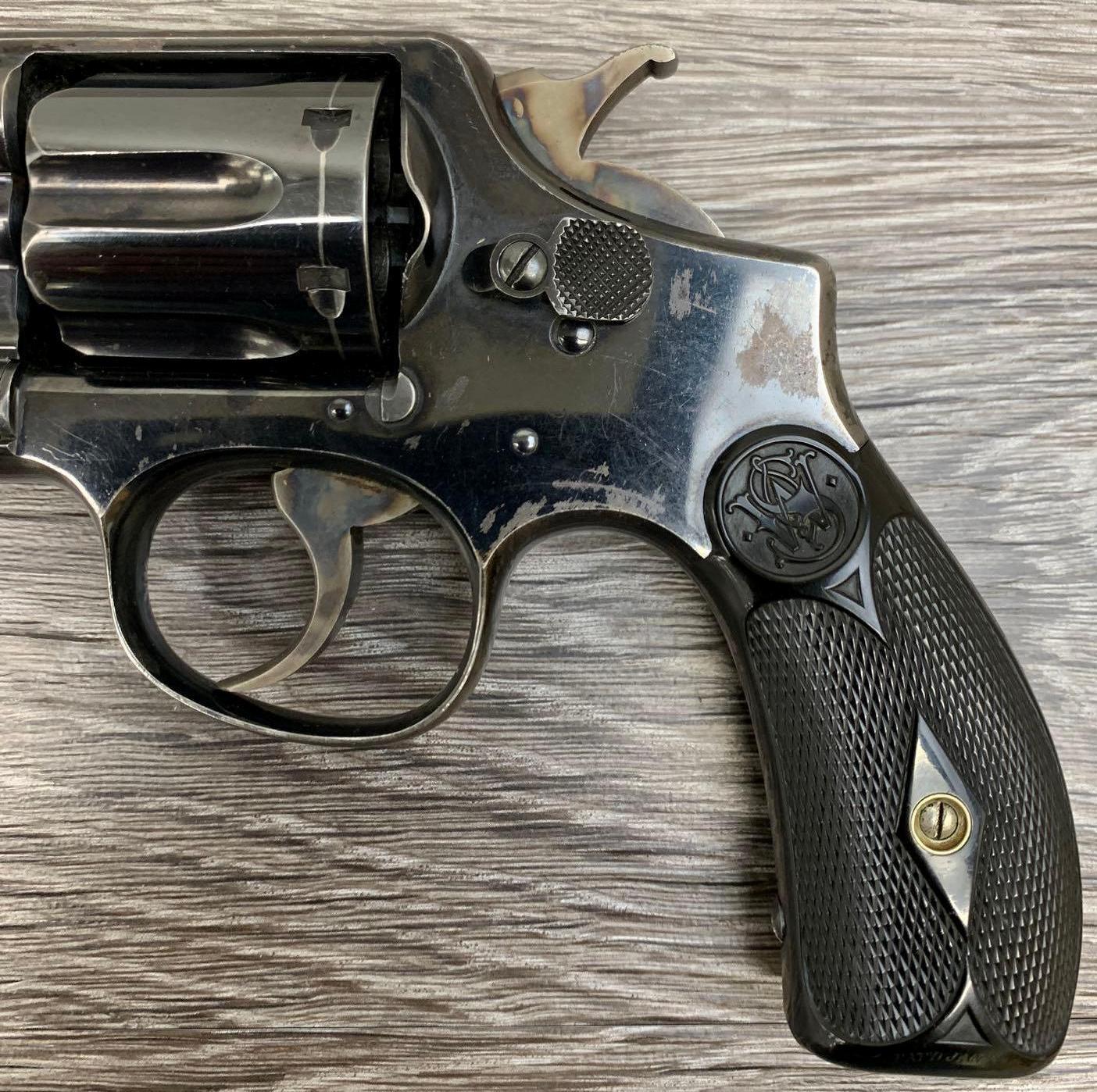 SMITH & WESSON M&P 38 REVOLVER
