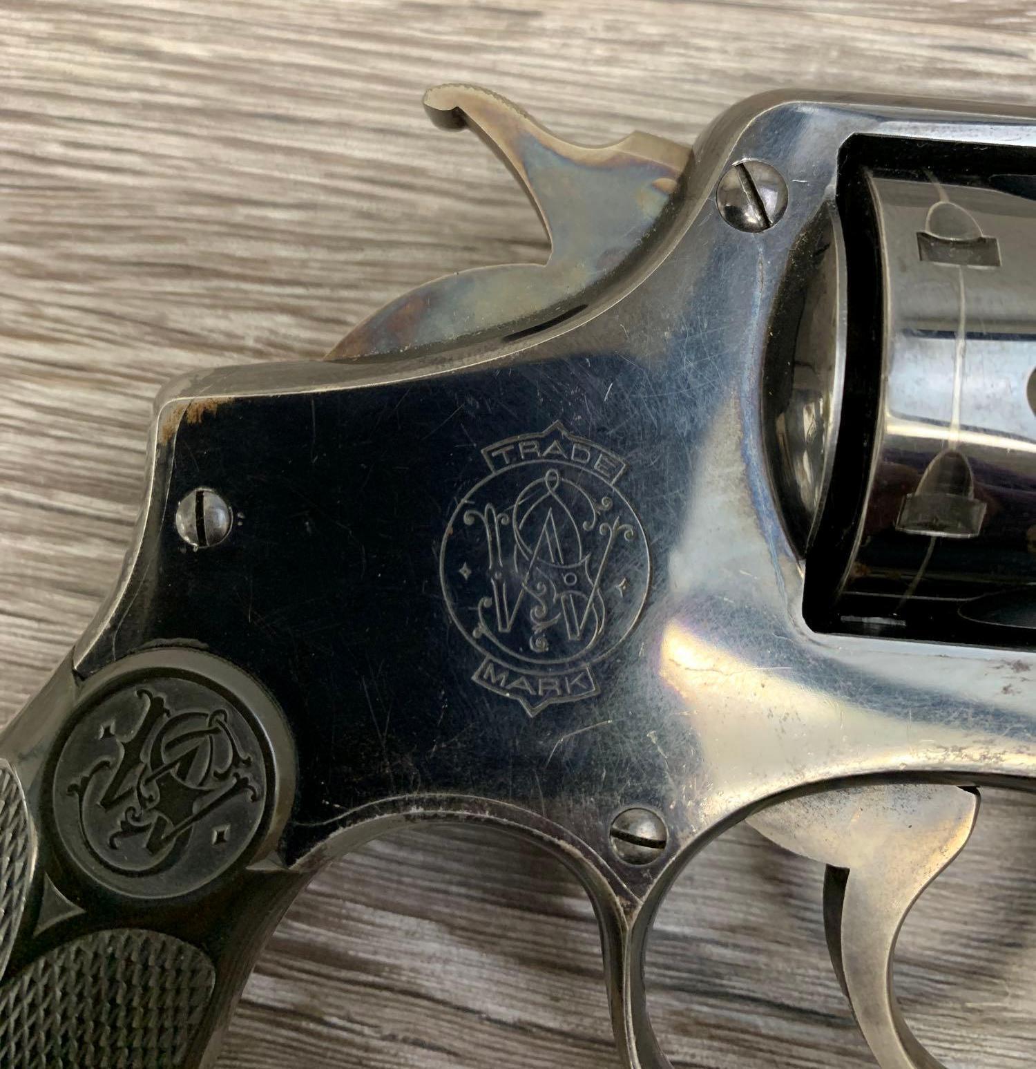 SMITH & WESSON M&P 38 REVOLVER