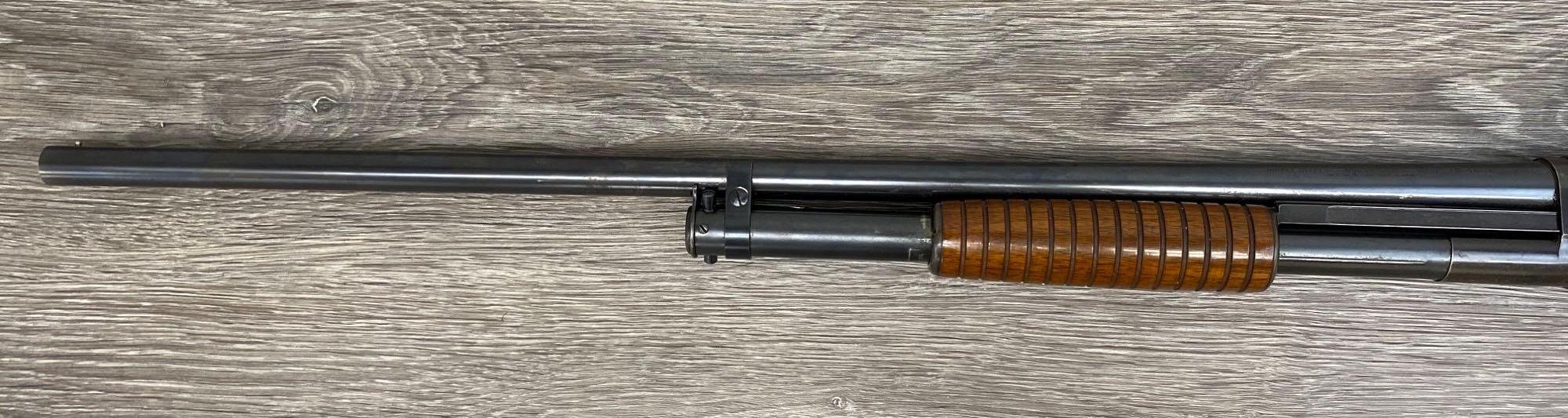 WINCHESTER MODEL 12 16 GAUGE PUMP ACTION SHOTGUN