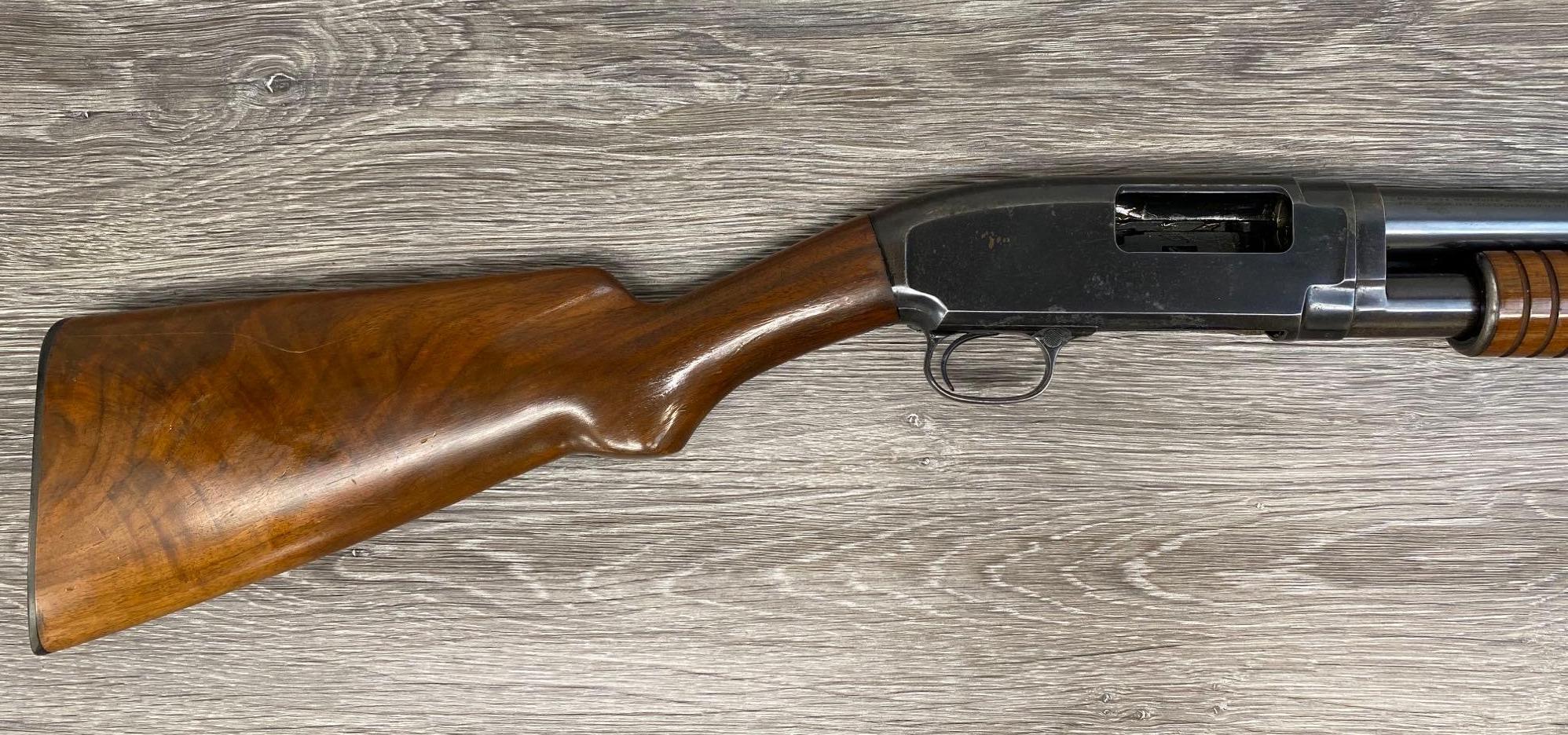 WINCHESTER MODEL 12 16 GAUGE PUMP ACTION SHOTGUN