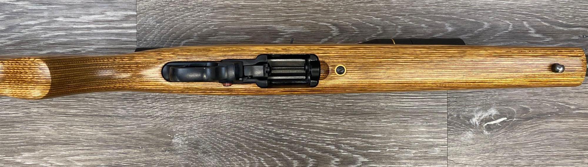 RUGER 10/22 .22LR SEMI AUTO RIFLE W/ LEUPOLD SCOPE