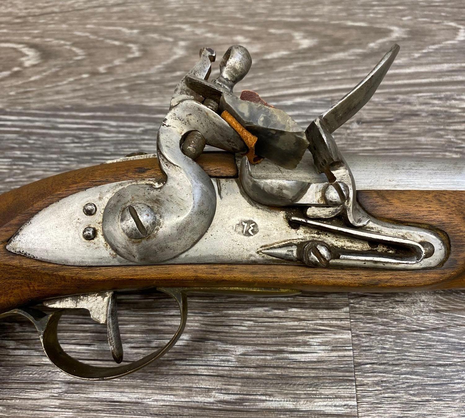 SINGLE SHOT FLINTLOCK PISTOL .70 CALIBER
