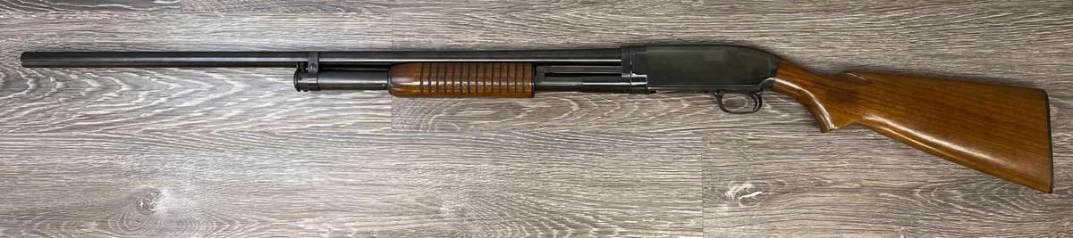 WINCHESTER 12 12 GAUGE PUMP ACTION SHOTGUN