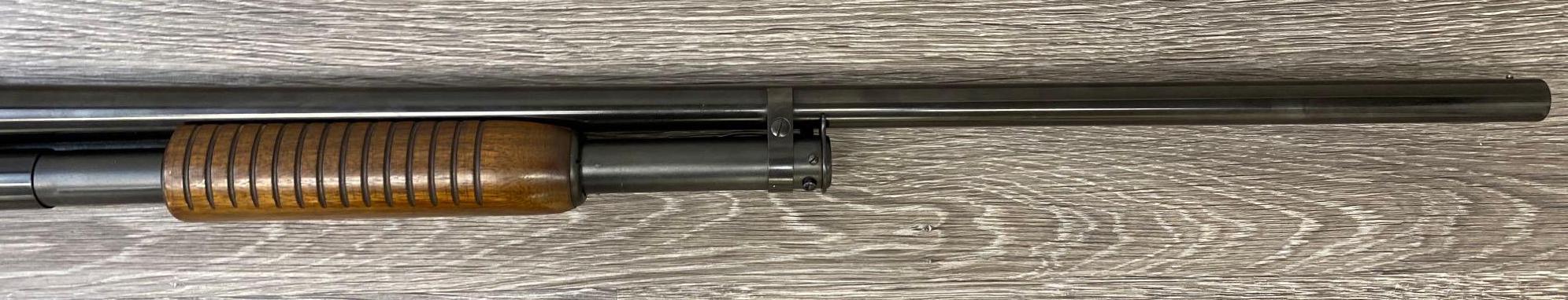 WINCHESTER 12 12 GAUGE PUMP ACTION SHOTGUN