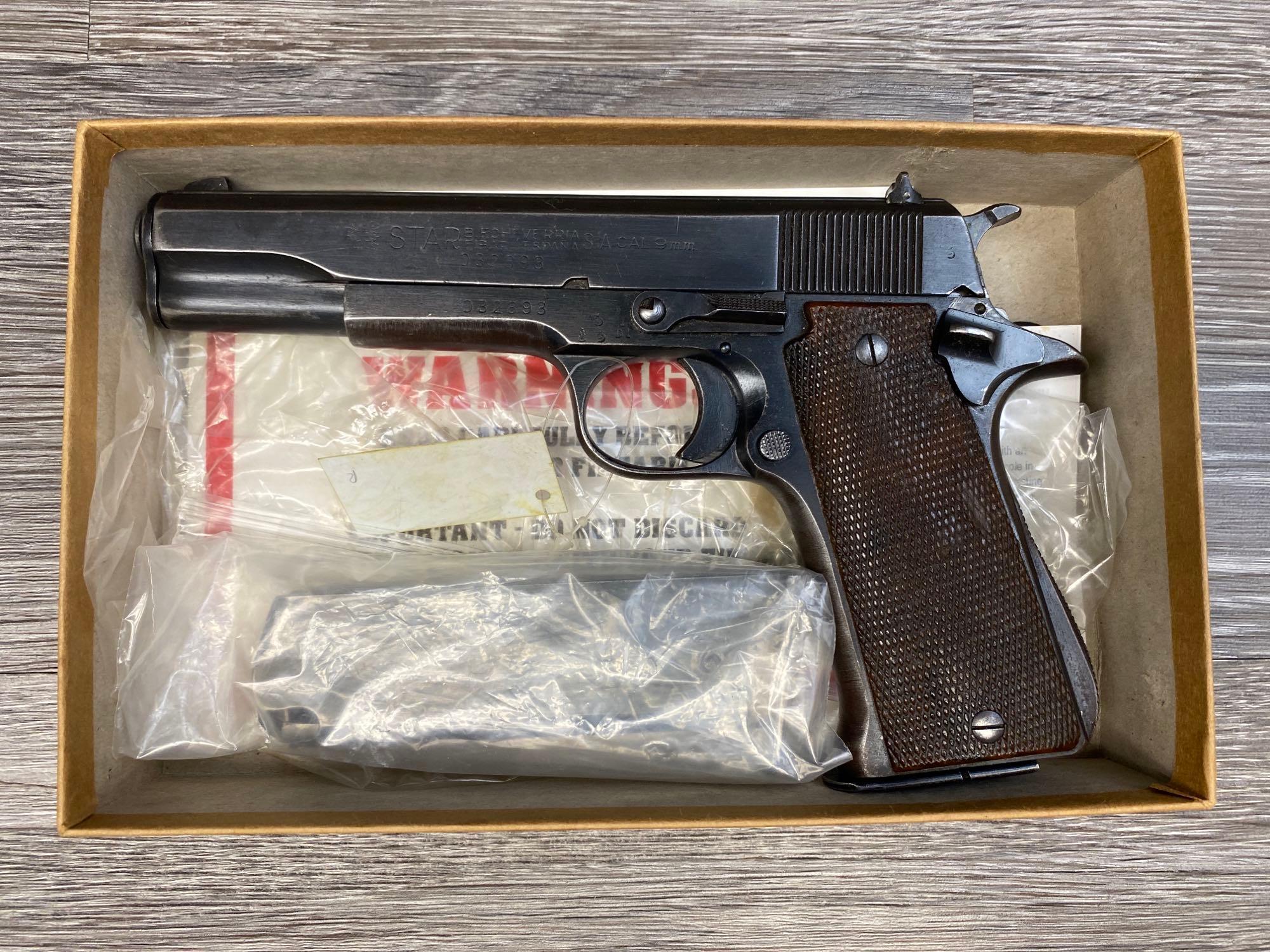 STAR SUPER MODEL 9MM SEMI-AUTOMATIC PISTOL w/EXTRA MAG.