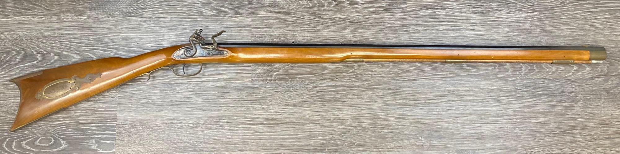 ITALIAN REPRODUCTION BY EUROARMS BLACK POWDER FLINTLOCK KENTUCKY-STYLE SINGLE SHOT .44 CAL. RIFLE.