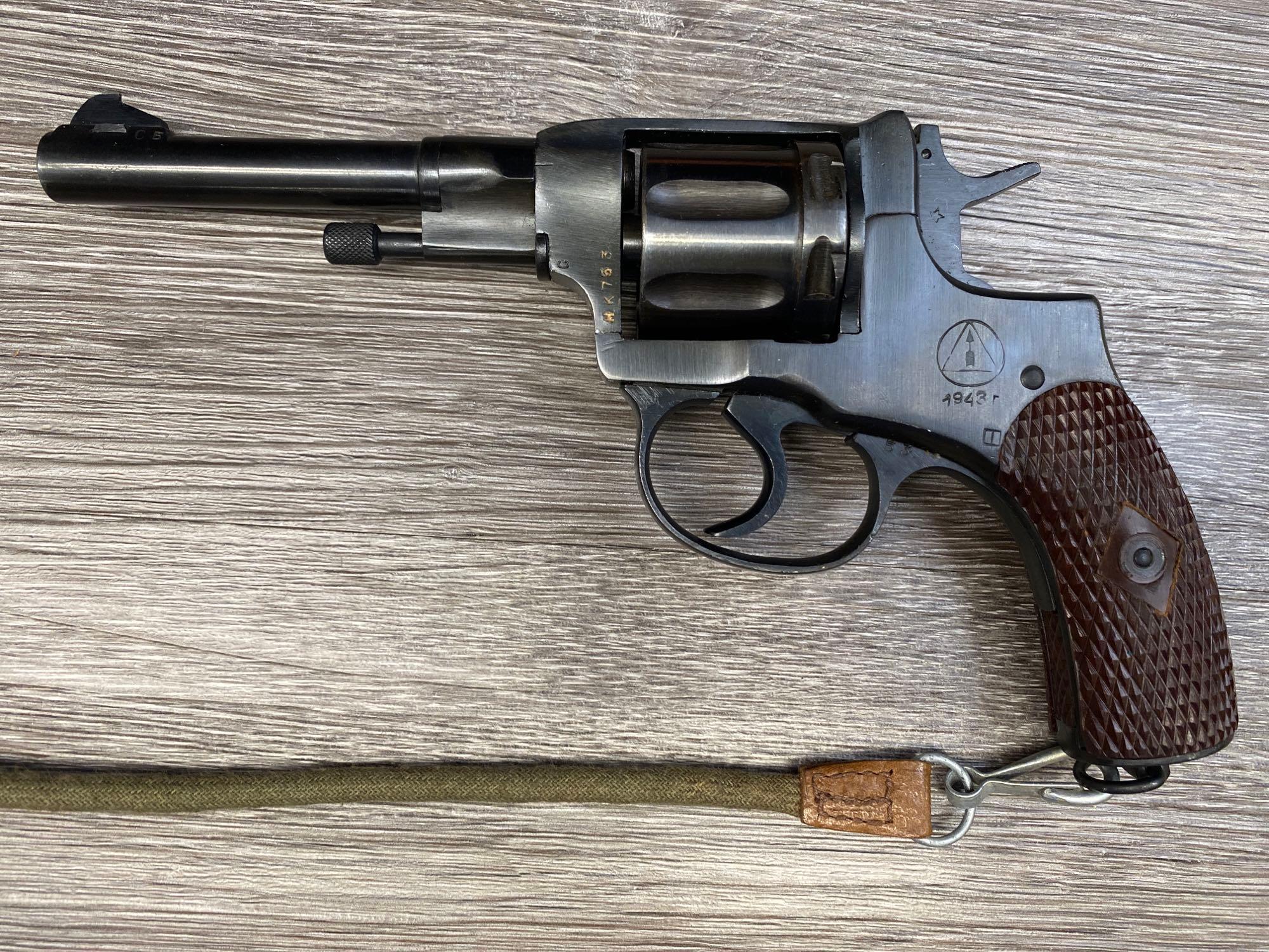 RUSSIAN NAGANT MODEL 1895 7.62MM DA REVOLVER